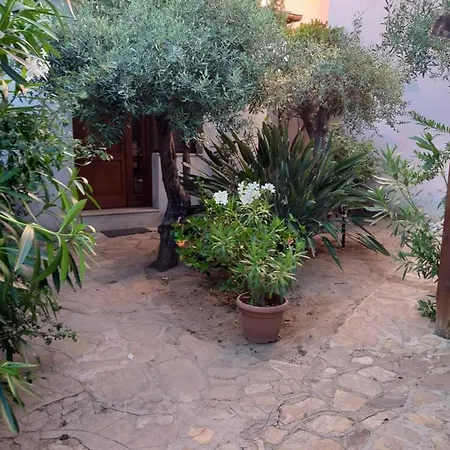 I Ginepri דירה אולביה